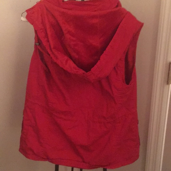 Red Vest - Picture 2 of 4